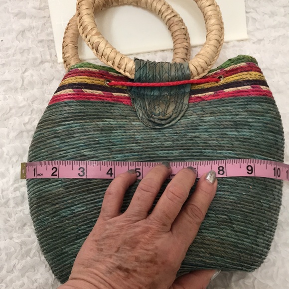 NWOT Woven Bucket Bag Multicolor & Green. - Picture 6 of 13